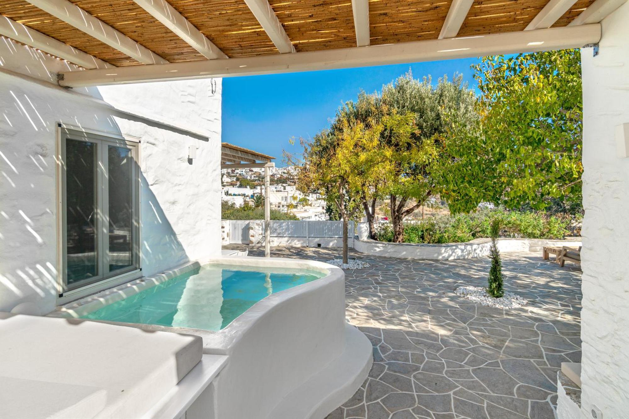 Rabagas Suites Luxury - In The Heart Of Sifnos 阿波罗尼亚 外观 照片