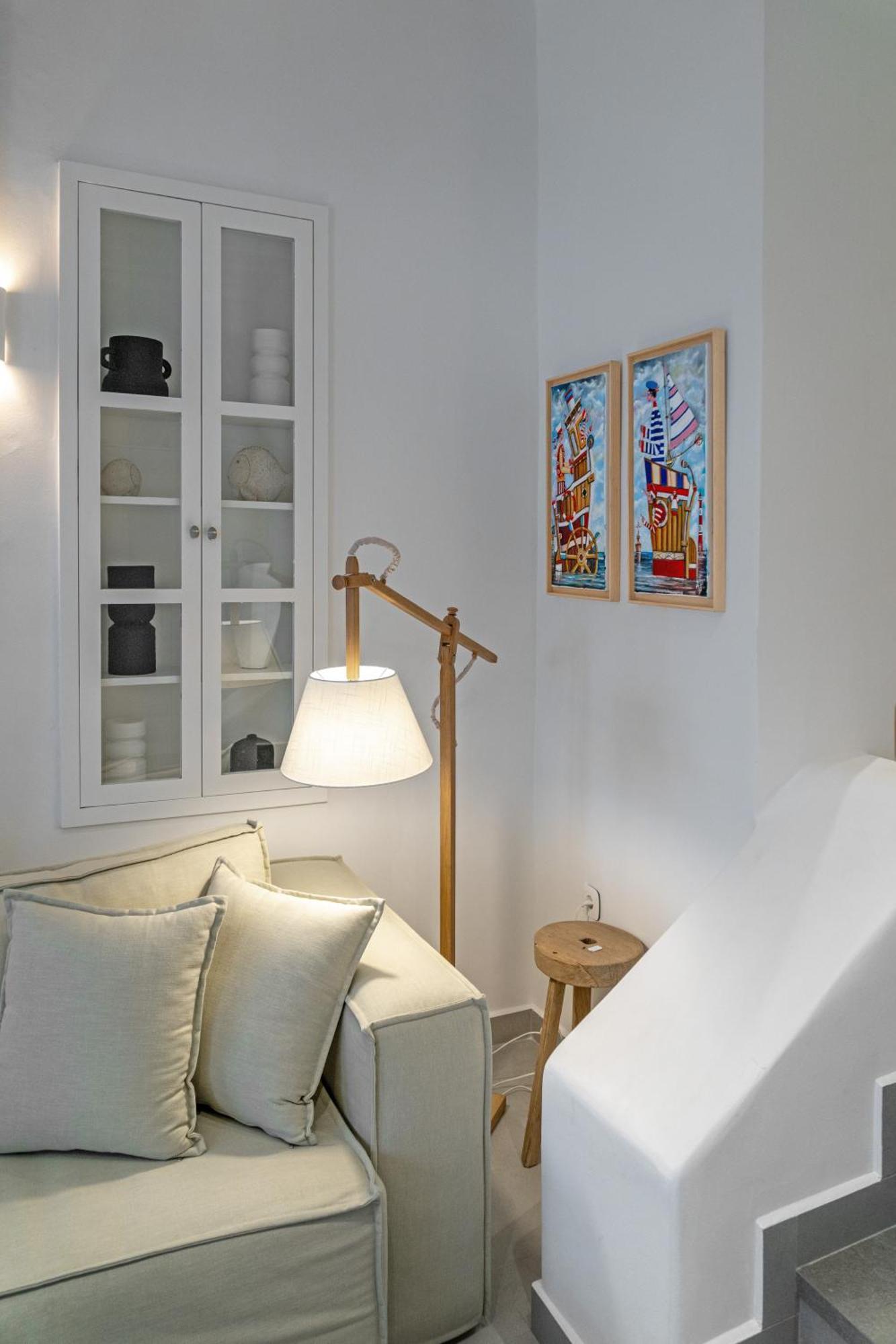 Rabagas Suites Luxury - In The Heart Of Sifnos 阿波罗尼亚 外观 照片