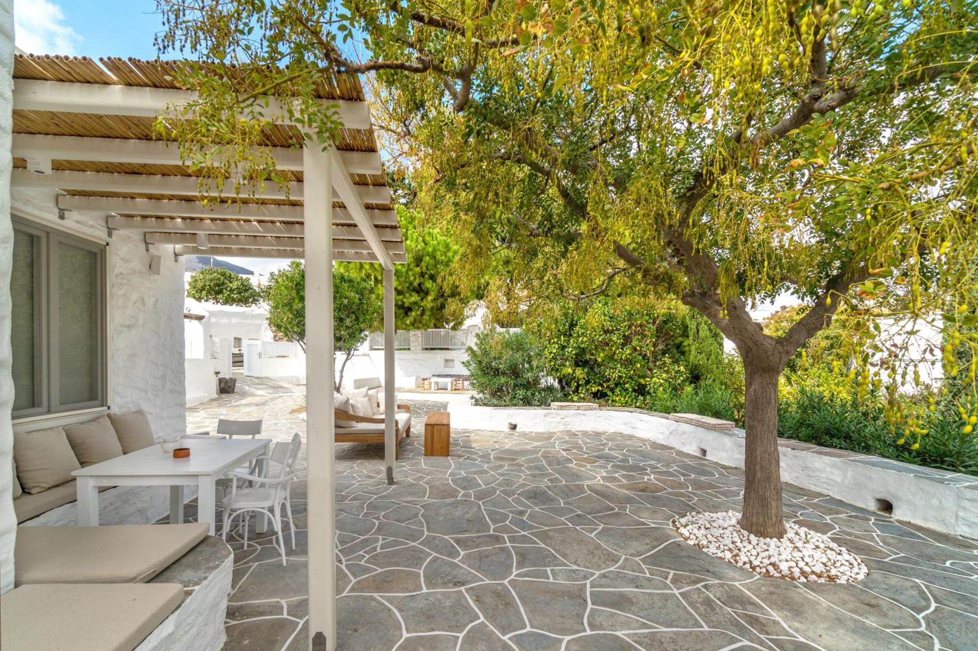 Rabagas Suites Luxury - In The Heart Of Sifnos 阿波罗尼亚 外观 照片