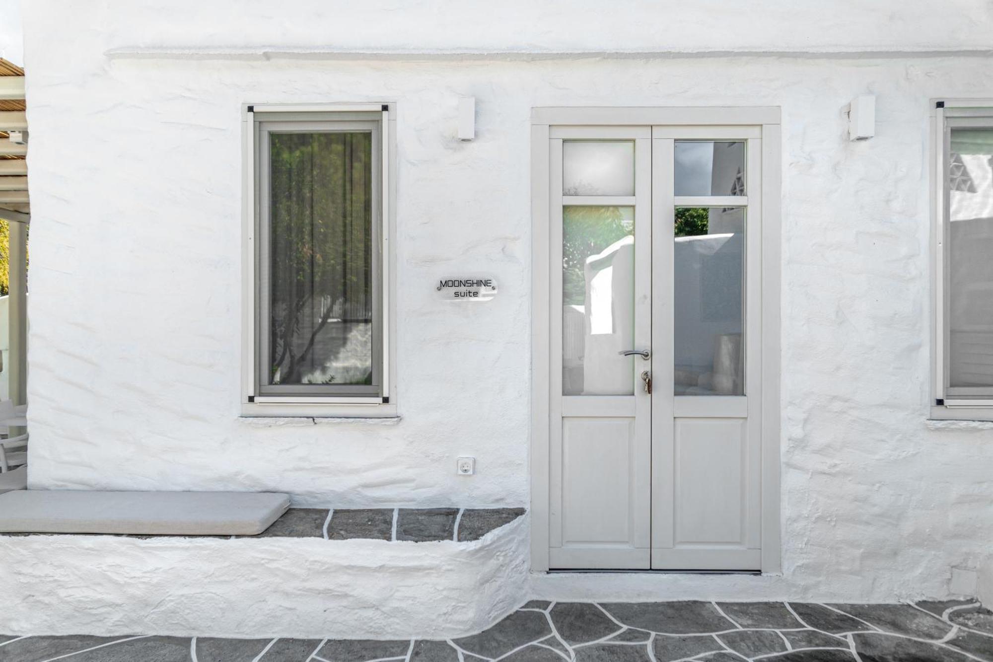 Rabagas Suites Luxury - In The Heart Of Sifnos 阿波罗尼亚 外观 照片