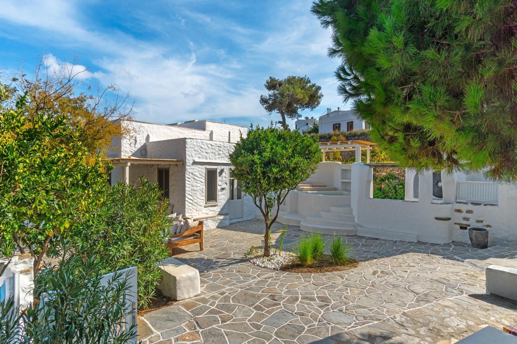 Rabagas Suites Luxury - In The Heart Of Sifnos 阿波罗尼亚 外观 照片
