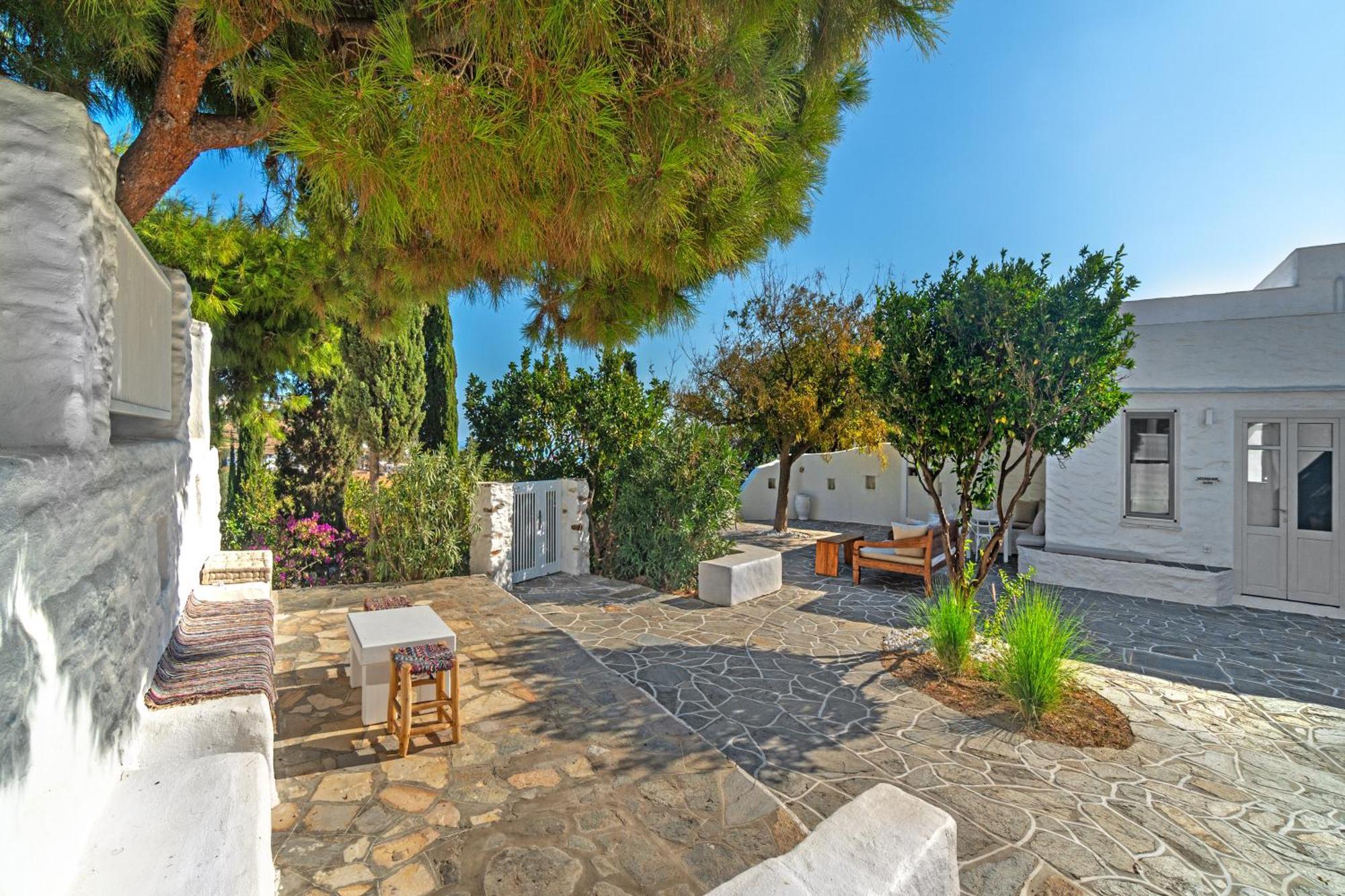 Rabagas Suites Luxury - In The Heart Of Sifnos 阿波罗尼亚 外观 照片